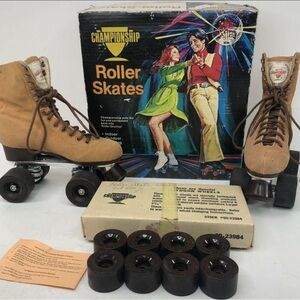 Vintage Championship Gold Cup Women's Roller Skates Disco Groovy Size 5